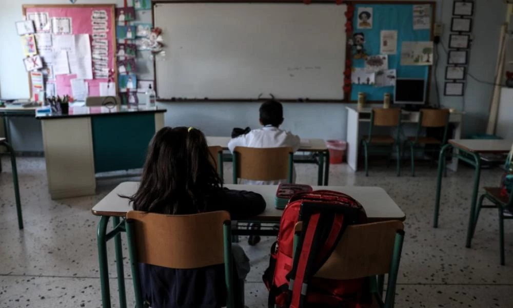 Θεσσαλονίκη: Δάσκαλος διαγνώστηκε με κορονοϊό σε δημοτικό σχολείο